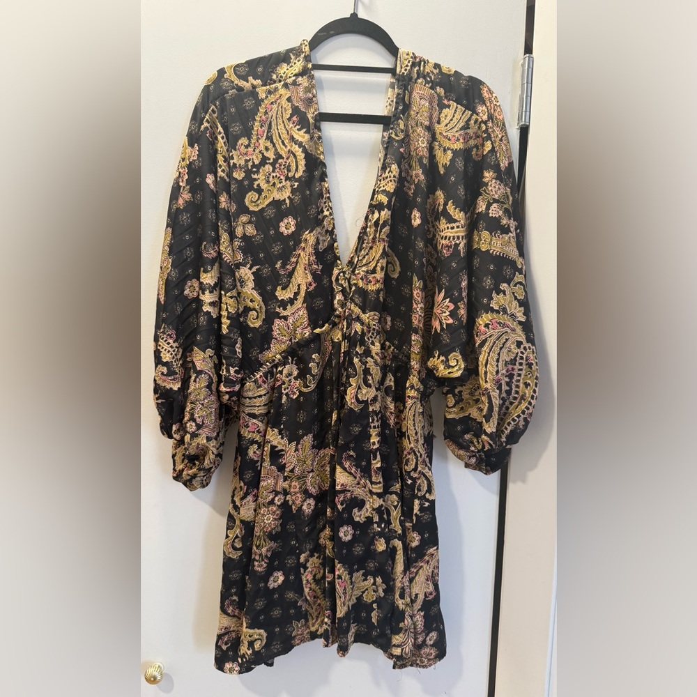 Women’s FREE PEOPLE Arzel Mini Dress flowy Floral V-Neck Balloon Sleeves dress - Picture 3 of 5